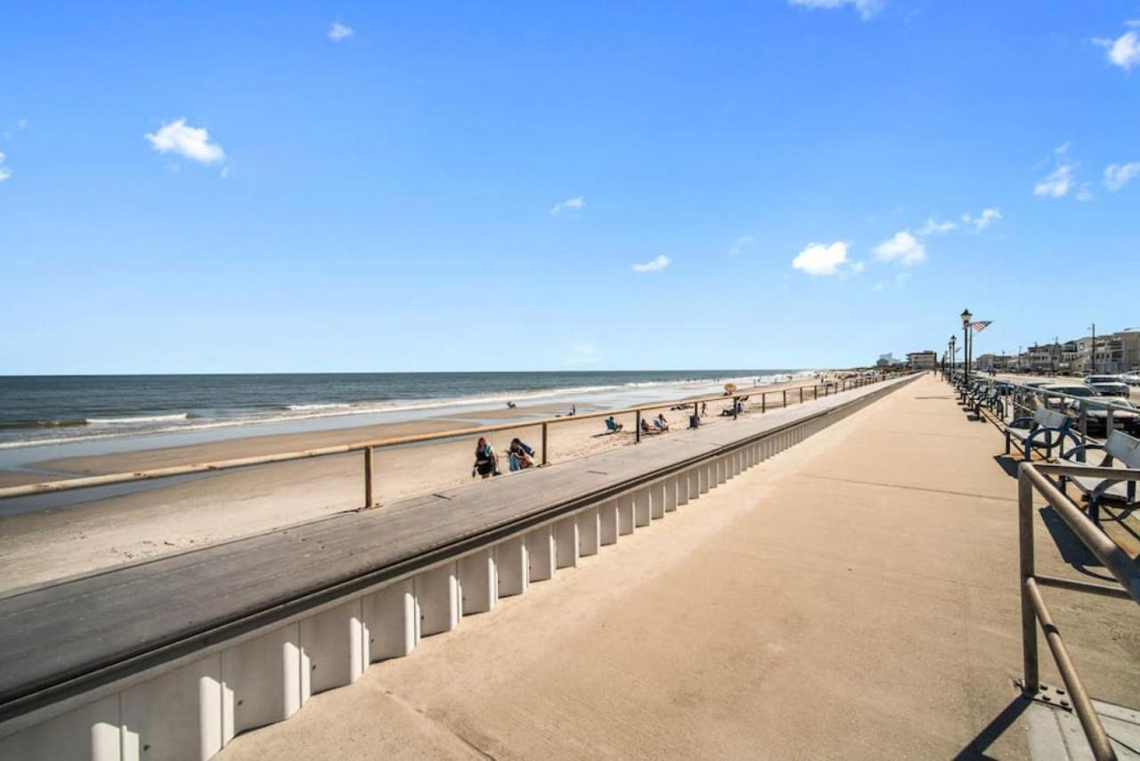 Beach Block 2 Bedroom House W Parking Brigantine Extérieur photo